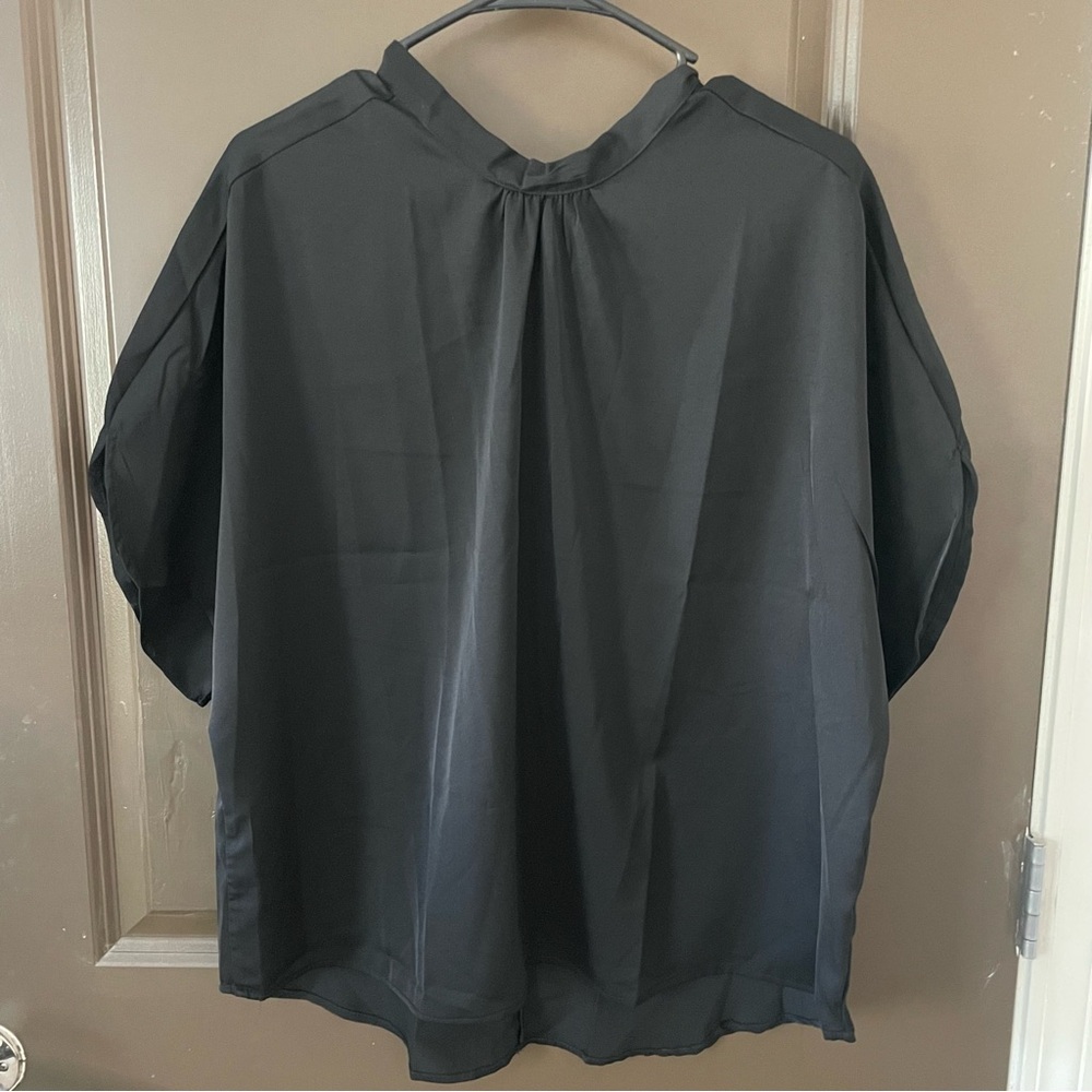 YOINS Black Blouse